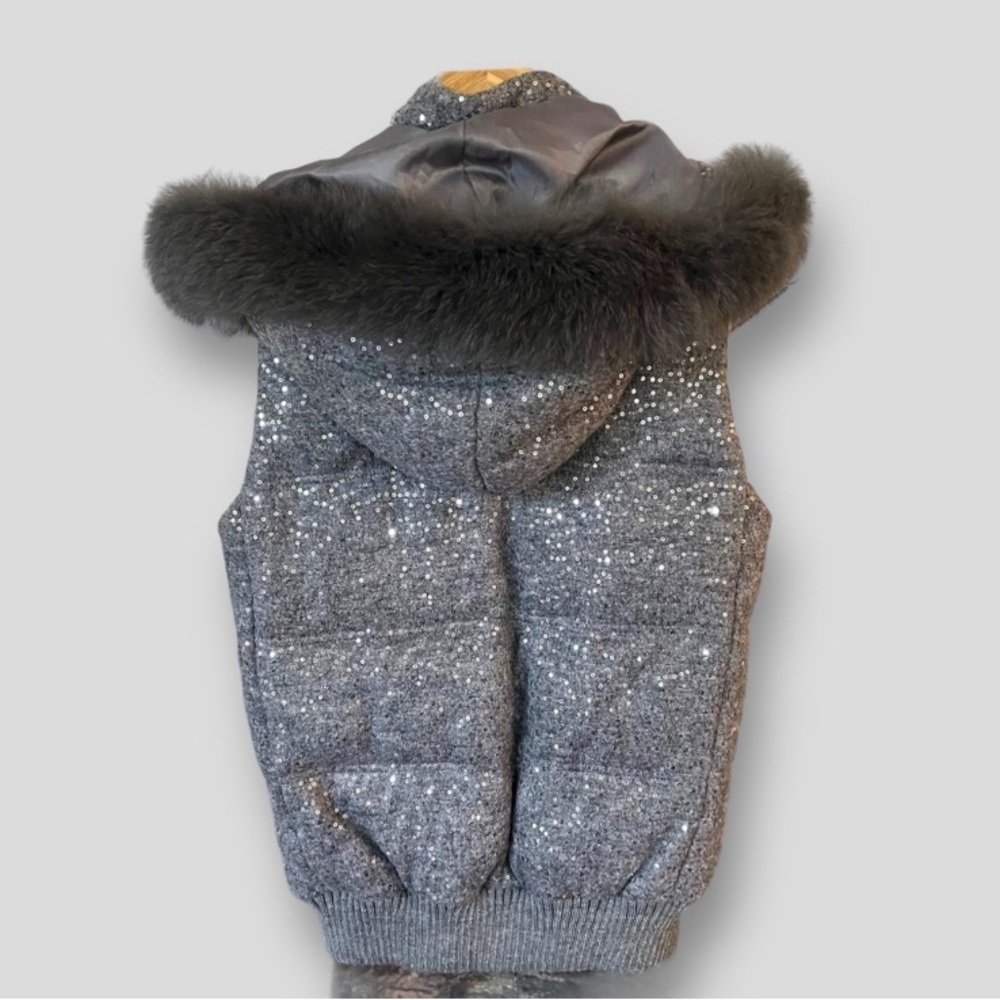 Alice + Olivia Metallic Gray Wool Sequin Fox Fur Puffer Vest - Picture 2 of 9